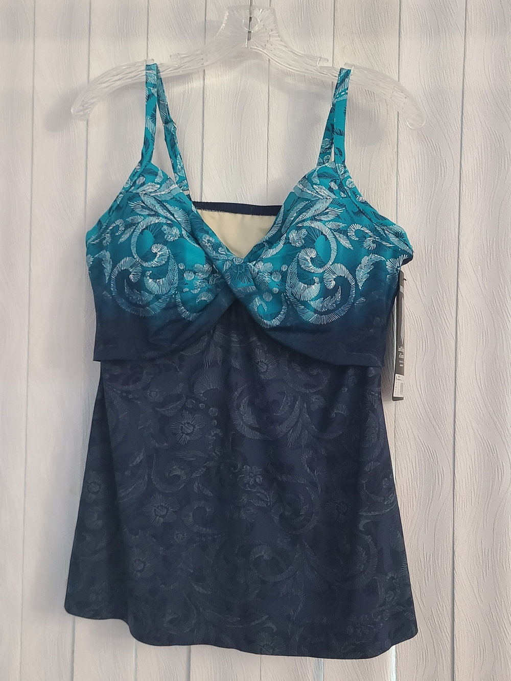 Miraclesuit 16 Aquamarine Blue Slimming Beach Costal Vacation Tankini Swim Top